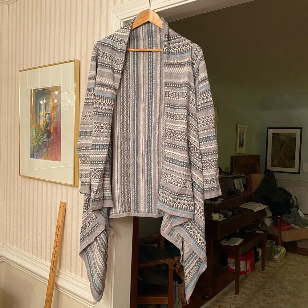 Foxcroft 2x cardigan with silver accents.